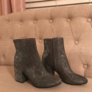 Carlos Santana Block Heel Booties